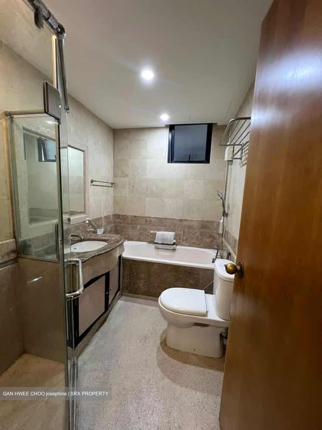 Regent Heights (D23), Condominium #584978211